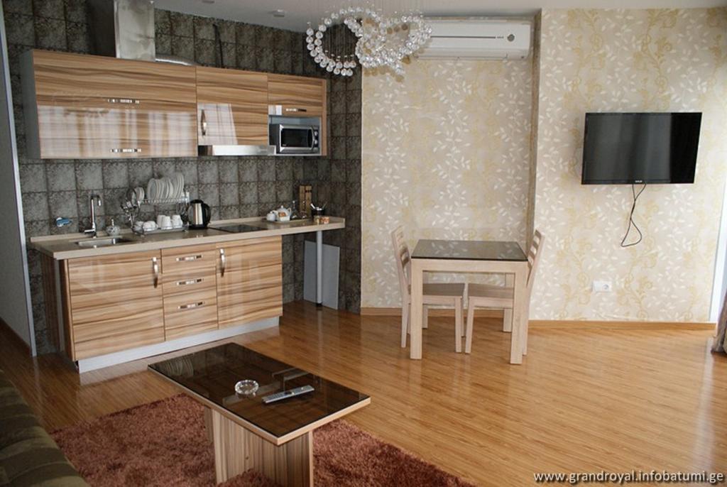 Grand Royal Batumi Aparthotel ห้อง รูปภาพ
